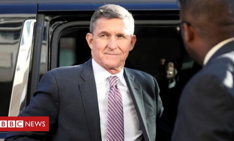 Michael Flynn: Trump pardons ex-national security adviser