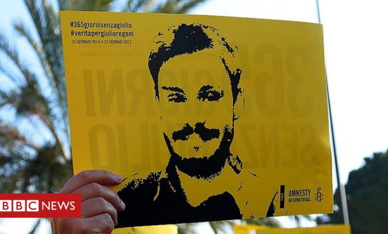 Giulio Regeni: Egypt 'suspends' investigation into Cambridge student's murder