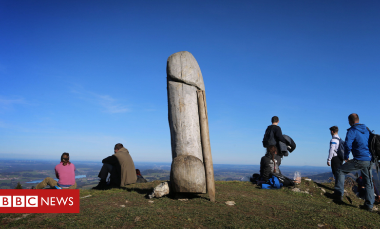 Grünten statue: Mystery over missing phallic landmark