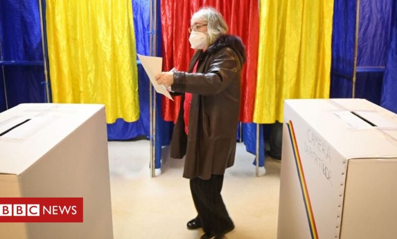 Romanian opposition takes narrow lead after election