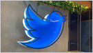 Twitter launches Spaces, its Clubhouse-like service, in private beta on iOS, limited to select individuals, largely from under-represented backgrounds (Sarah Perez/TechCrunch)