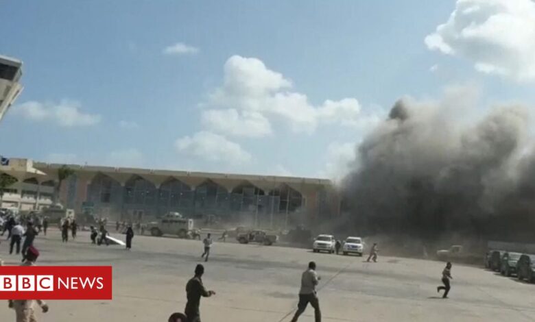 Yemen war: Explosions at Aden airport as new government arrives