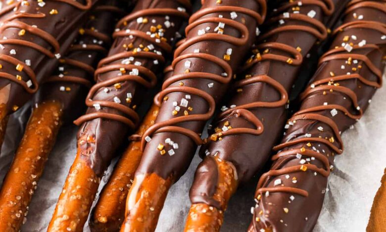 Caramel Chocolate Covered Pretzel Rods (So Easy to Make!)