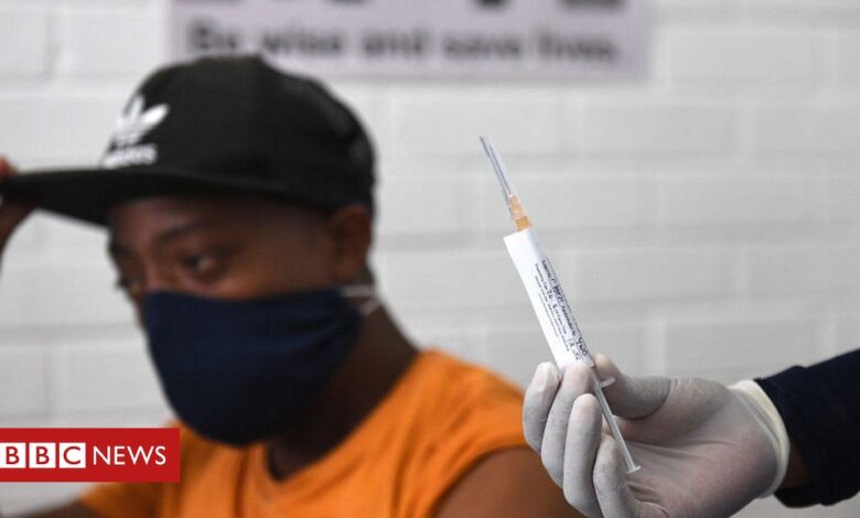 Coronavirus: Why South Africa has yet to roll out vaccines