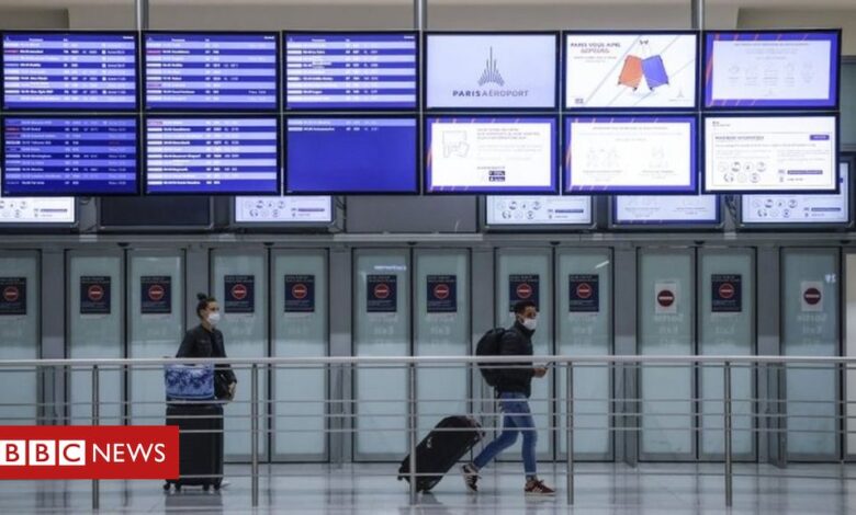 Covid-19: France closes borders to most non-EU travel