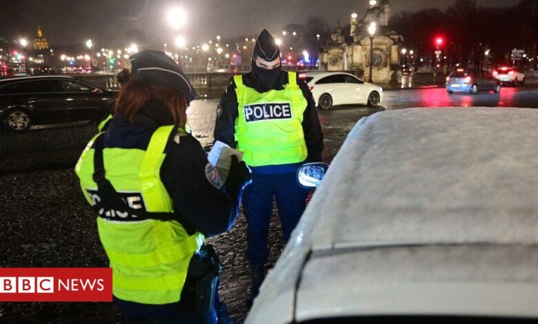 Paris police 'broke Covid curfew' at Macarena party