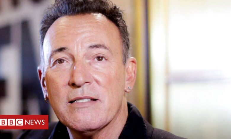 Bruce Springsteen DWI: Singer charged with drink-driving