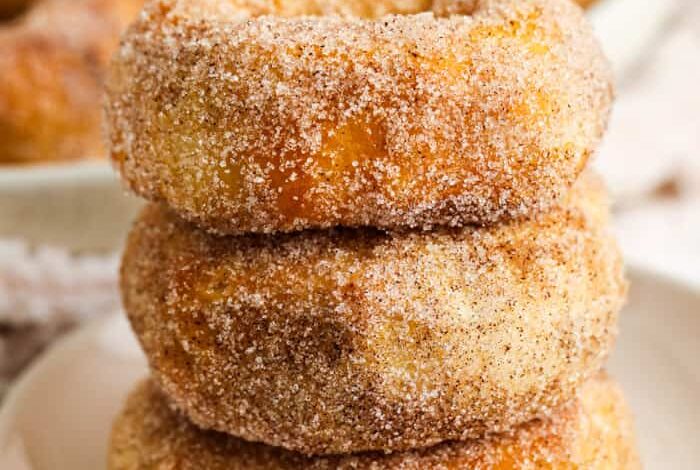Easy Air Fryer Donuts (Ready in 10 Minutes!)