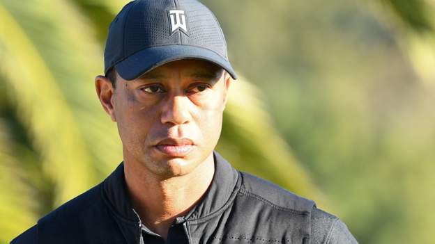 Tiger Woods in surgery after car crash, say LA County Sheriff's Department