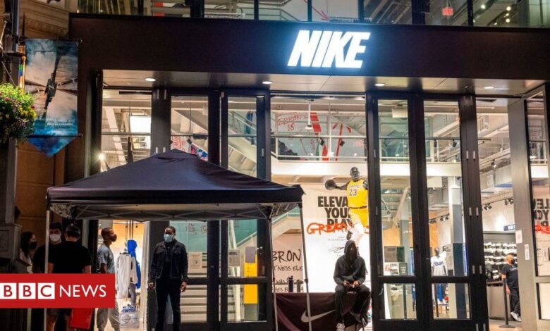 Nike exec quits after son's trainer resale firm revealed