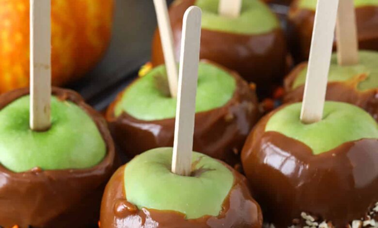 Caramel Apples with toppings