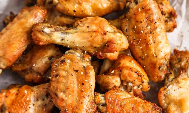 easy Air Fryer Chicken Wings on a plate