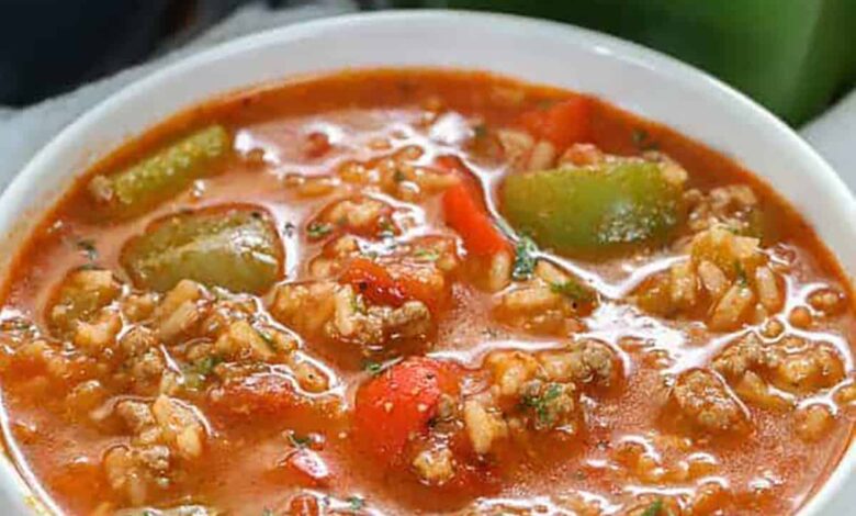 close up of Stuffed Pepper Soup in a bowl