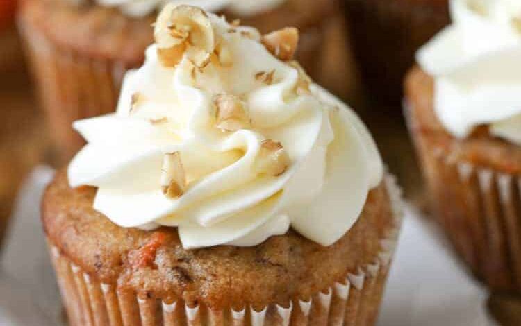 Carrot Cake Cupcakes {with Pineapple}